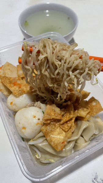 Bakmi Kepiting Akui photo 3