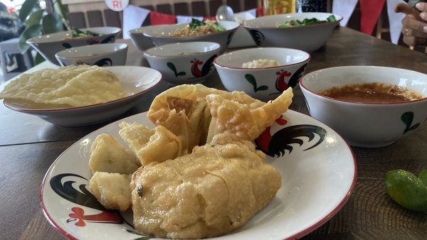 MBK 1964 - Grand Depok City ( Mie Bandung Kejaksaan 1964 ) photo 2