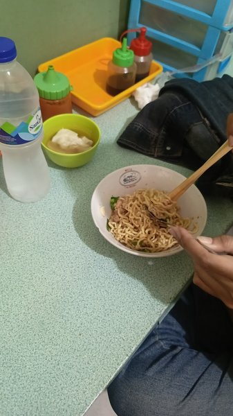 Mie Ayam Merican 24 - Perum Karawaci photo 3