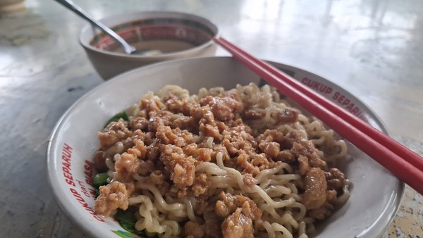 Bakmie Rezeki Kedoya photo 3