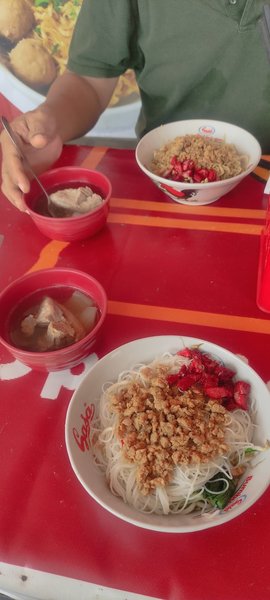 Bakmie B2 Ko Hendrik (Non Halal) photo 3