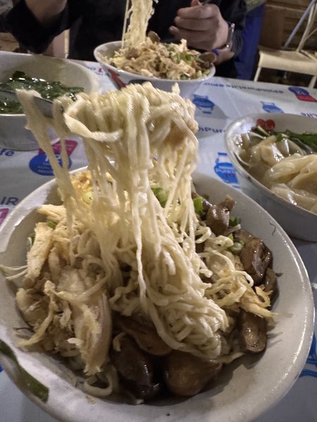 Bakmi & Nasi Tim Moicu (Moij-Tjoe) photo 2