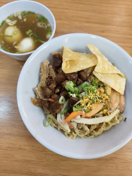 Bakmi Kepiting 55 Pontianak photo 3