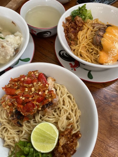 Mie Tulodong 18 photo 2