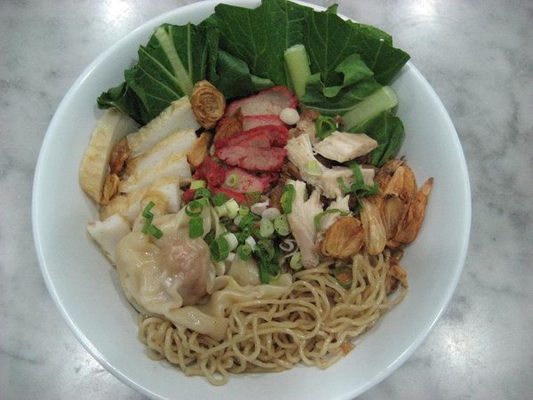 BAKMI CANTON photo 2