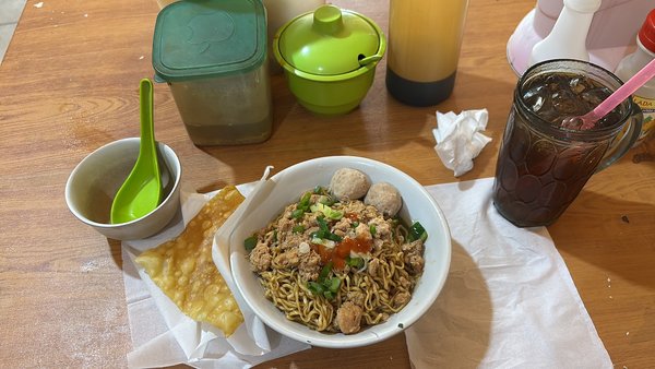 Mie Ayam Deden Kembangan Raya photo 2