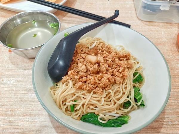 BAKMI PEJAGALAN ALIM photo 2