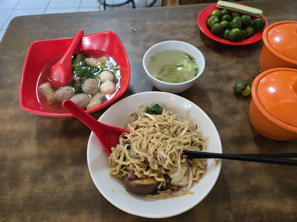 Bakmi Dua Lapan photo 2