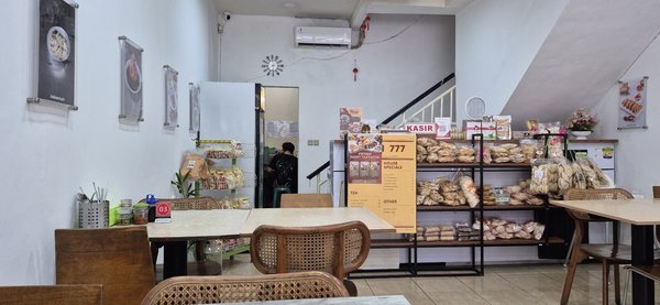 Bakmi 777 Kelapa Gading photo 5