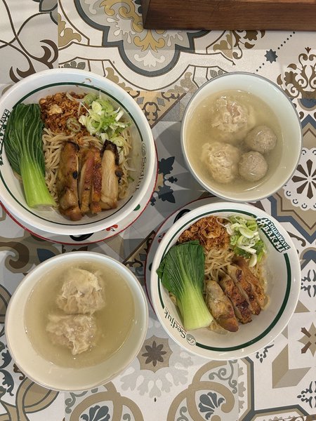 Sedjuk Bakmi & Kopi Grand Kota Bintang photo 2