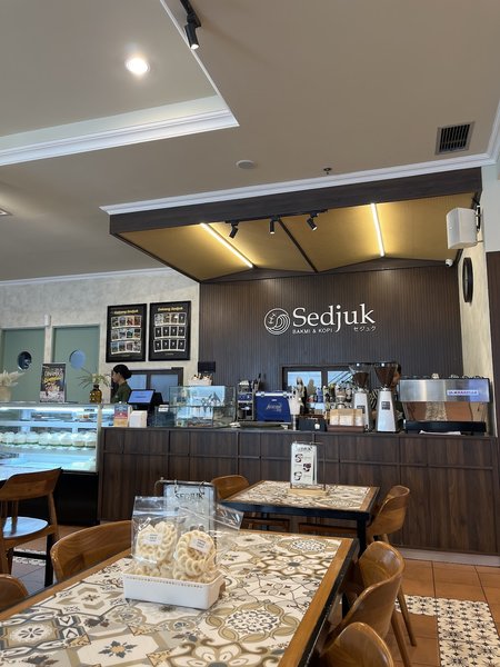 Sedjuk Bakmi & Kopi Grand Kota Bintang photo 5