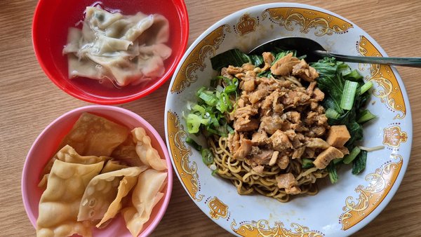 Mie Ayam Gaul Senayan photo 2