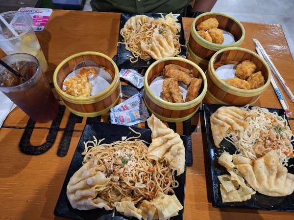 Mie Gacoan Depok Kelapa Dua photo 3