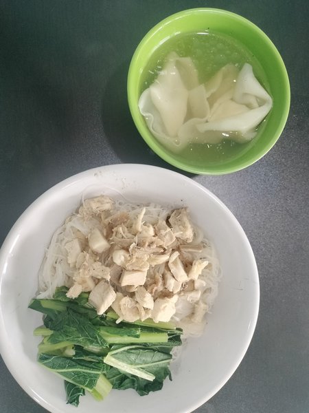 Bakmi Karet Ade, Gading Serpong photo 3