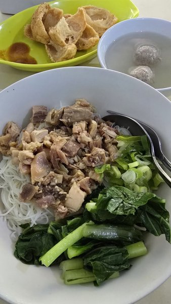 Mie Ayam Nyonya Wong photo 2