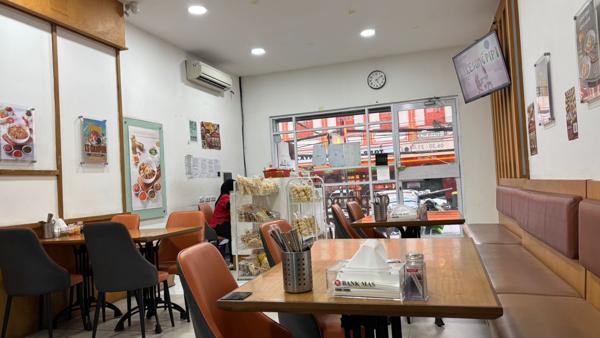 Bakmi 777 Green Ville photo 4