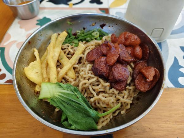 Tjerita Rasa Bakmie & Kopi ( Rooftop Cafe - Coffee - Kitchen - No Pork No Lard - Vegan Friendly) photo 2