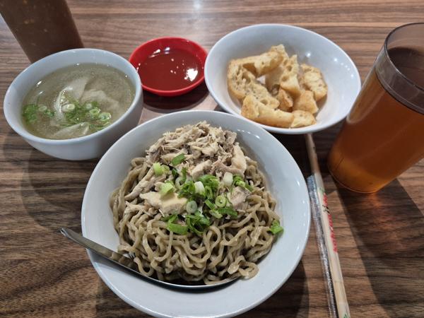 Bakmi Ono Greenville photo 2