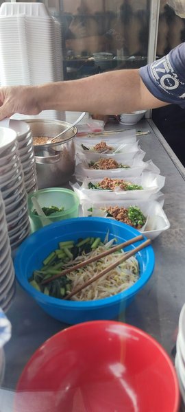 Bakmie Ayam Bangka Akong photo 3