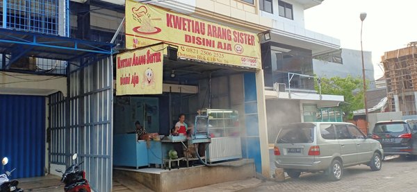 Kwetiau Arang Sister photo 5