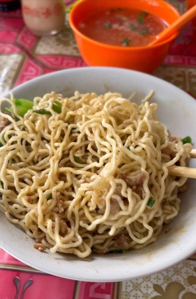 Bakmi Bangka Asuk photo 1