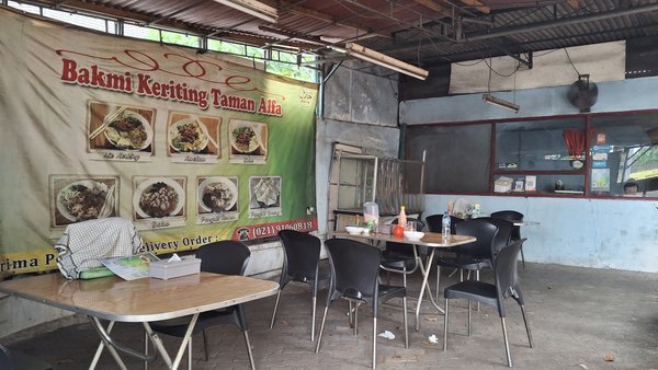 Bakmi Keriting Taman Alfa photo 4