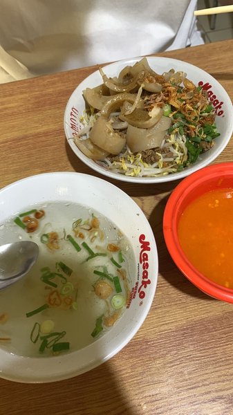 Bakmi Bangka "Adut Tomang"