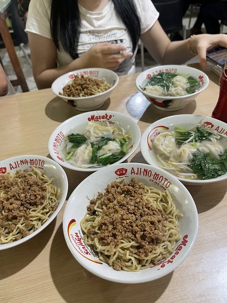 Bakmi Bangka "Adut Tomang" photo 3