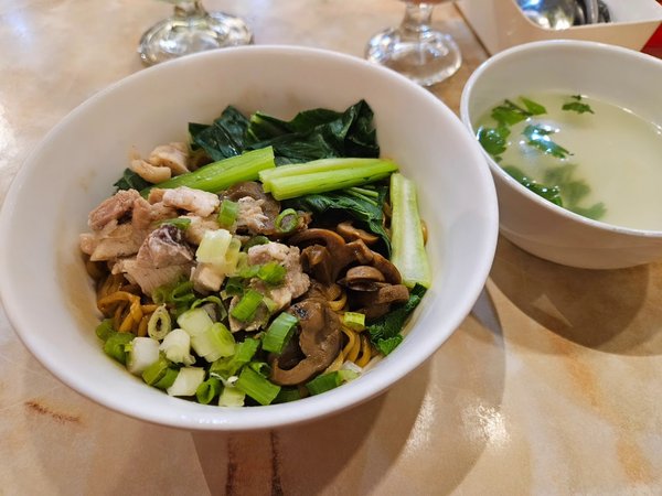 Bakmi Kelinci Pasar Baru MAG photo 3