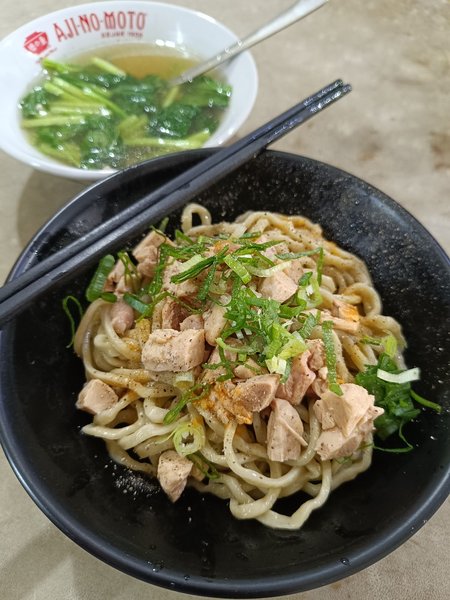 Bakmi Jumbo Gading Serpong BELAKANG SEKOLAH PENABUR photo 2
