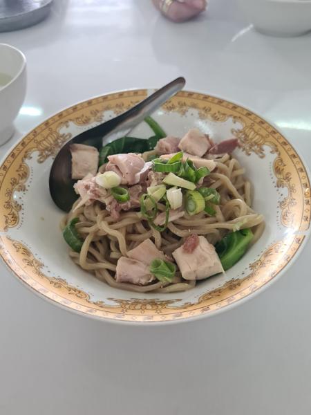Mie Akong photo 2
