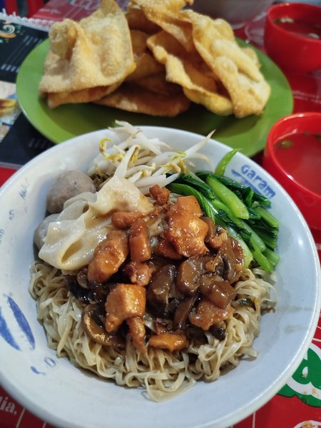 Mie Bejo’s Rice & Noodle