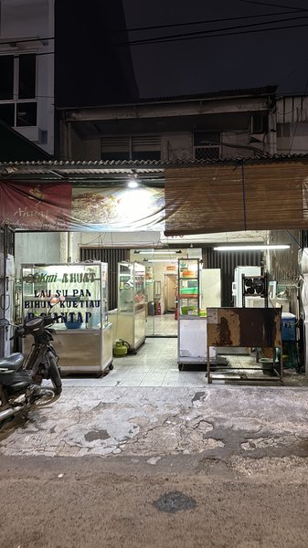 Bakmi Ahuat Pematang Siantar photo 5