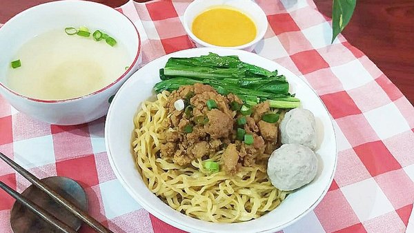 Bakmi bakso Booster photo 1