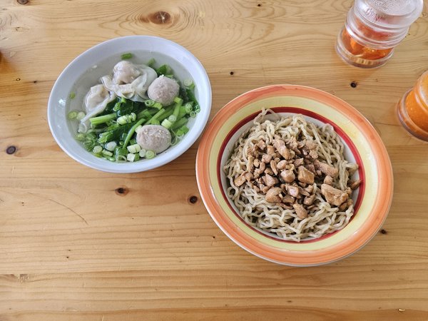 Bakmi mami gading serpong photo 1