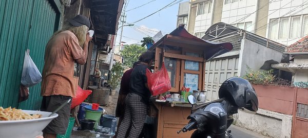 Bakmi AYUNG (sejak 1982) photo 5