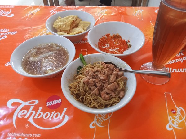 Mie Cabe Gerus 1 Ibu HJ. EllY photo 3