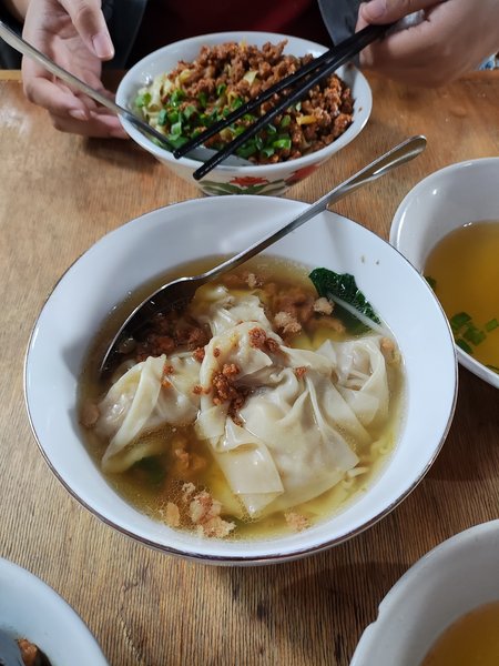 Bakmi B2 " Ko Aho " photo 2