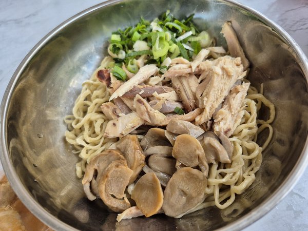 Bakmi Singapur Kartini - Bakmie Singapore photo 2