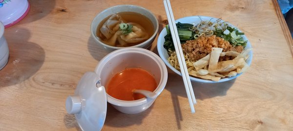 Bakmi Ayam Sun Lie photo 3