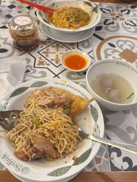 Sedjuk Bakmi & Kopi Summarecon Mall Bekasi 2 photo 2