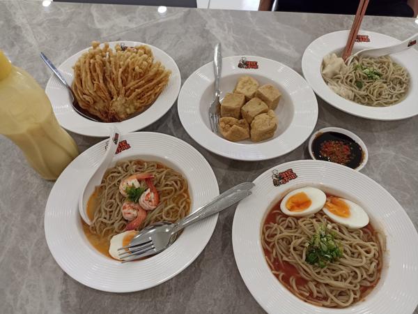 MIE STAR Tanjung Duren photo 2