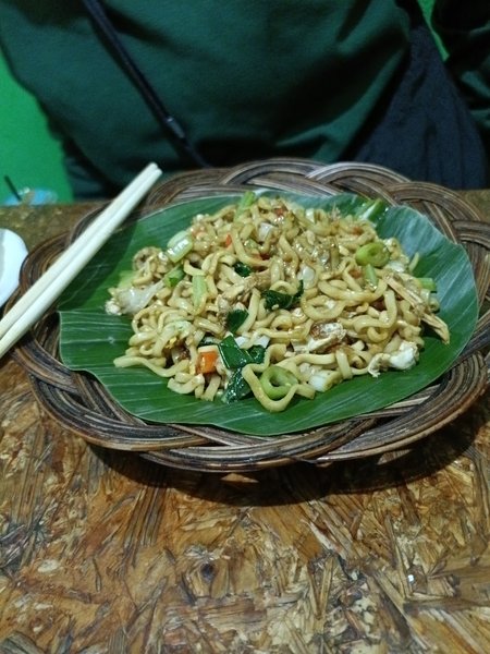 Warung Pakdhe Bakmi Jogja