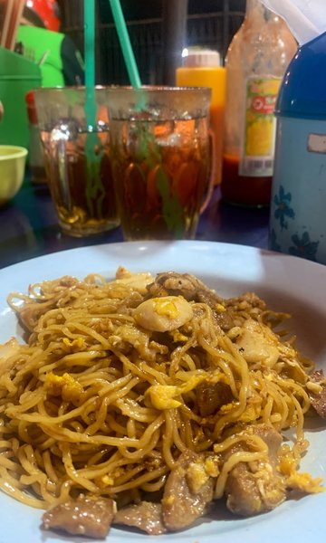 Mie Suzuki photo 3