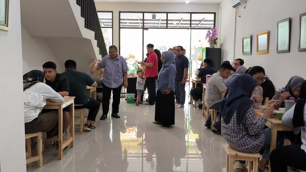Miato Karawaci. Mie Bangka Bumbu Ayam. Rajanya Mie Ceker photo 4