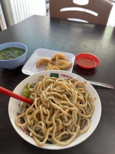 Bakmi Alot Kota Bunga Sunter (Sejak 1998)