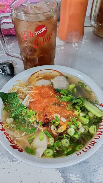 Mie Ayam Pak Is photo 3