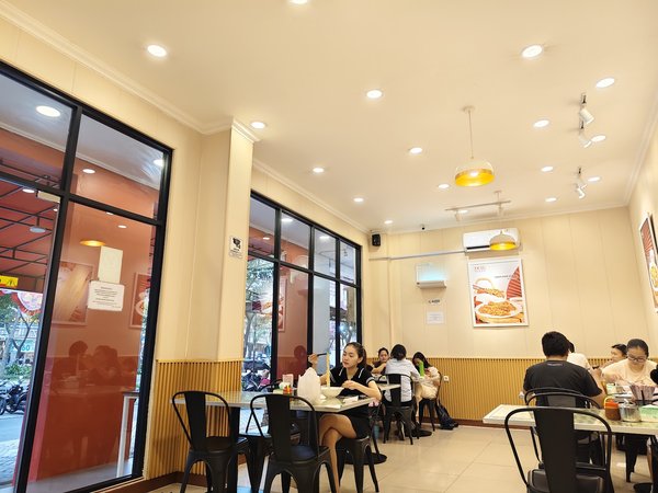 丰盛港式饭面家 Fong Sheng Hongkong Bakmie.Steam Nasi Green Lake City Tangerang photo 4
