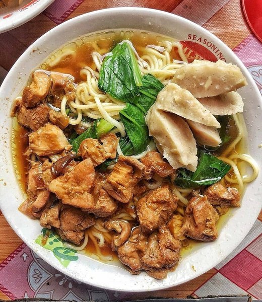 Mie Ayam dan Bakso Gajah Mungkur Karno(mie ayam jumbo) photo 1