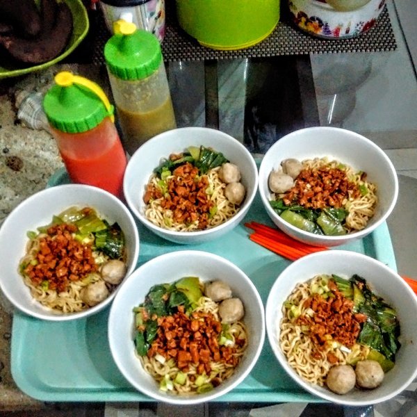 Mie Enak Di Bogor, Bakmi Lily photo 3